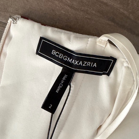 BCBGMaxAzria Strapless Dress in Cream and Pink Floral - Picture 5 of 8